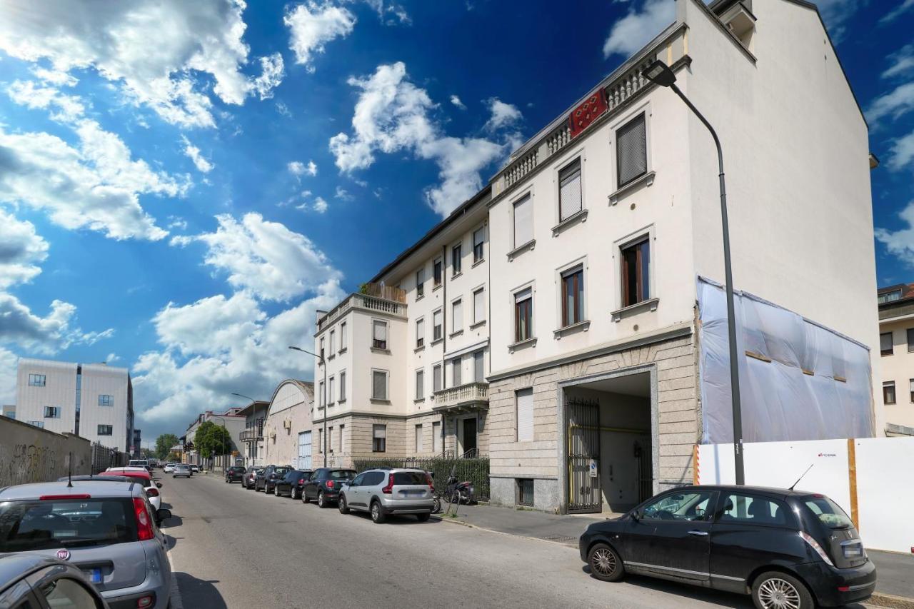 Primopiano - Gargano Apartment Milan Bagian luar foto