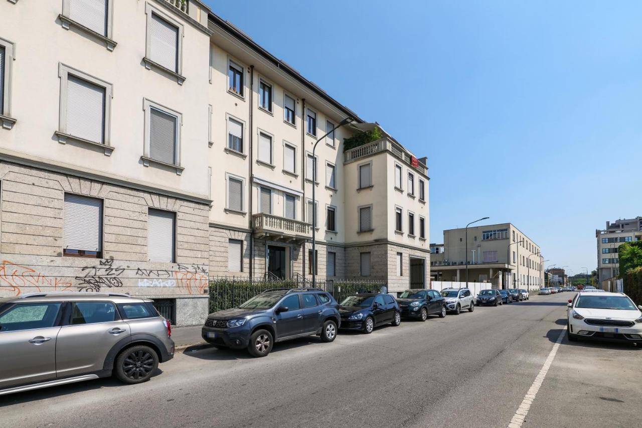 Primopiano - Gargano Apartment Milan Bagian luar foto